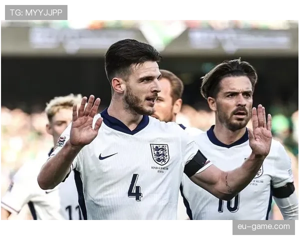 赖斯国家队位置稳固，索斯盖特盛赞其领袖作用