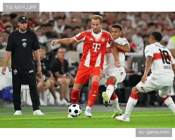 拜仁慕尼黑欧冠淘汰赛阶段频繁失控问题，对球队稳定性构成严峻考验